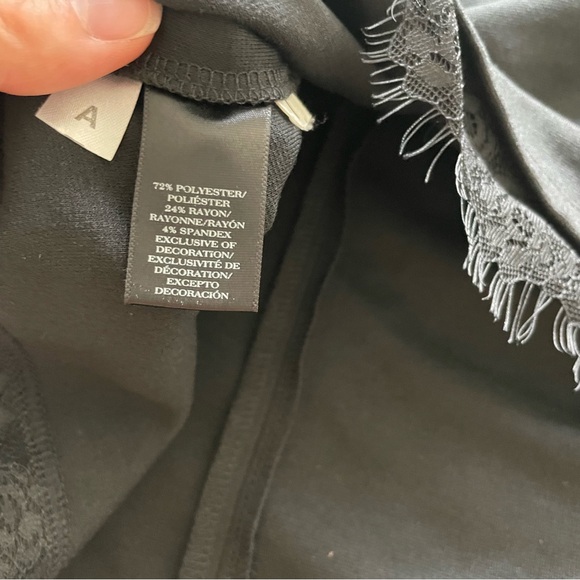 Ann Taylor black blouse - Picture 4 of 5